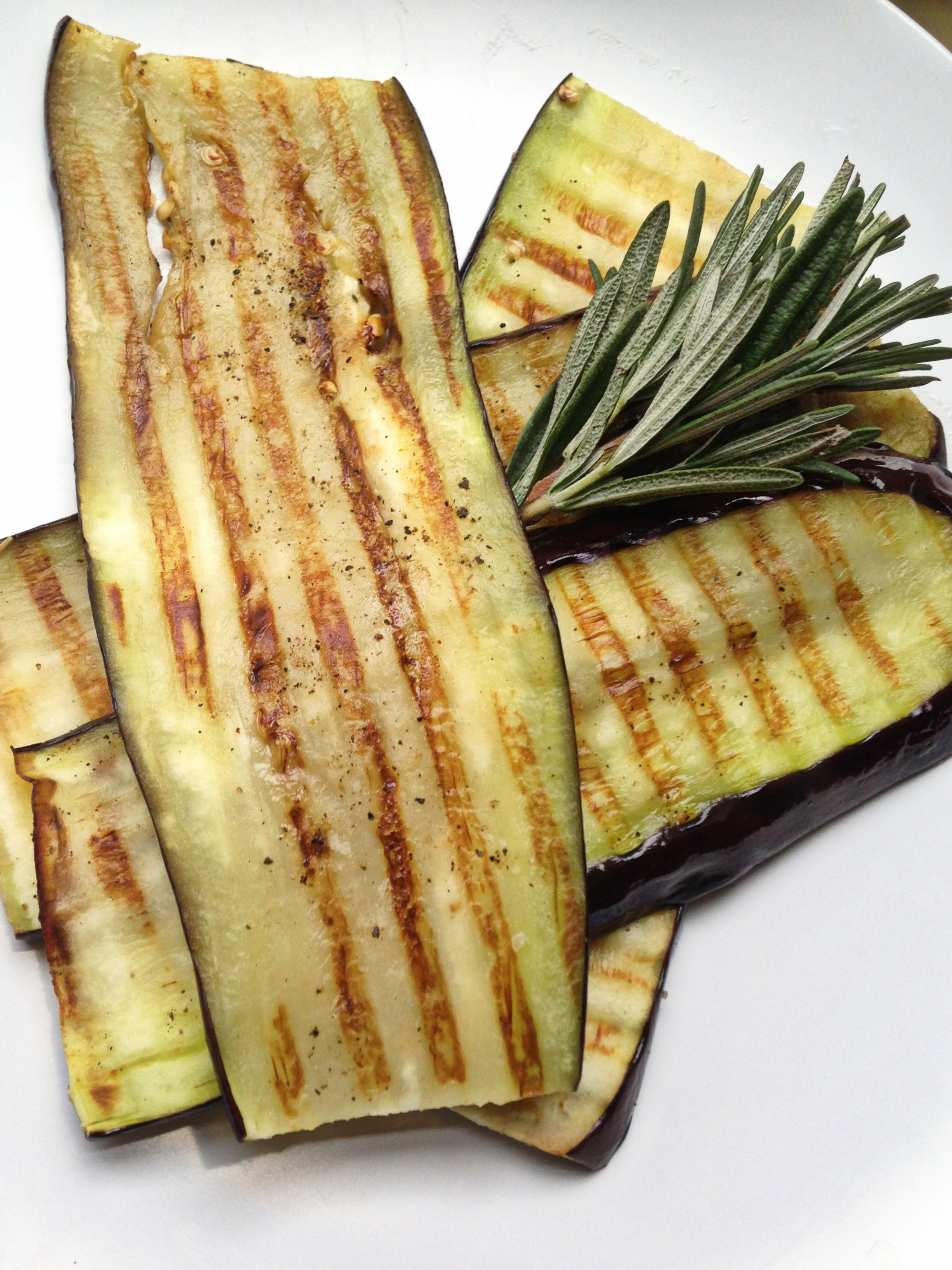 Tip of the Week: Grilled Eggplant with Homemade Lemongrass Infused Oil